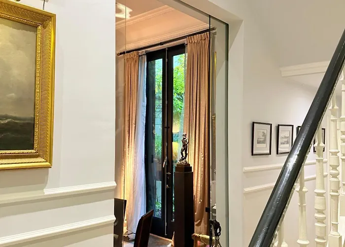 Bourgogne 3* Маастрихт