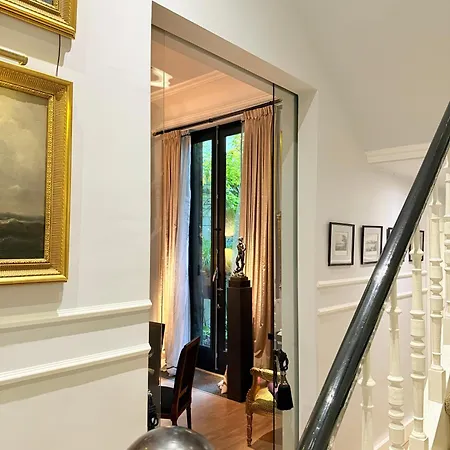 Bourgogne 3* Maastricht